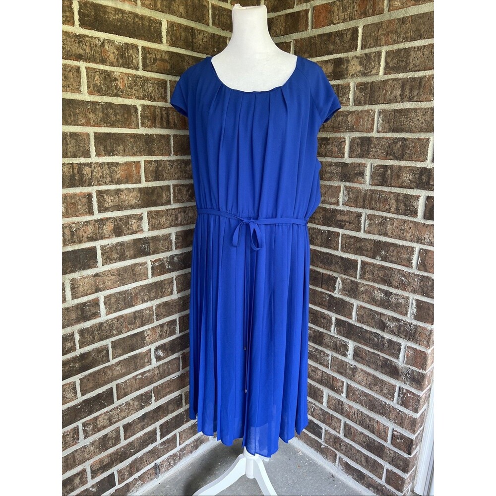 Catherine’s Woman Cobalt Blue Elastic Waist Tie Front Pleated Casual Dress 2X - Picture 2 of 16